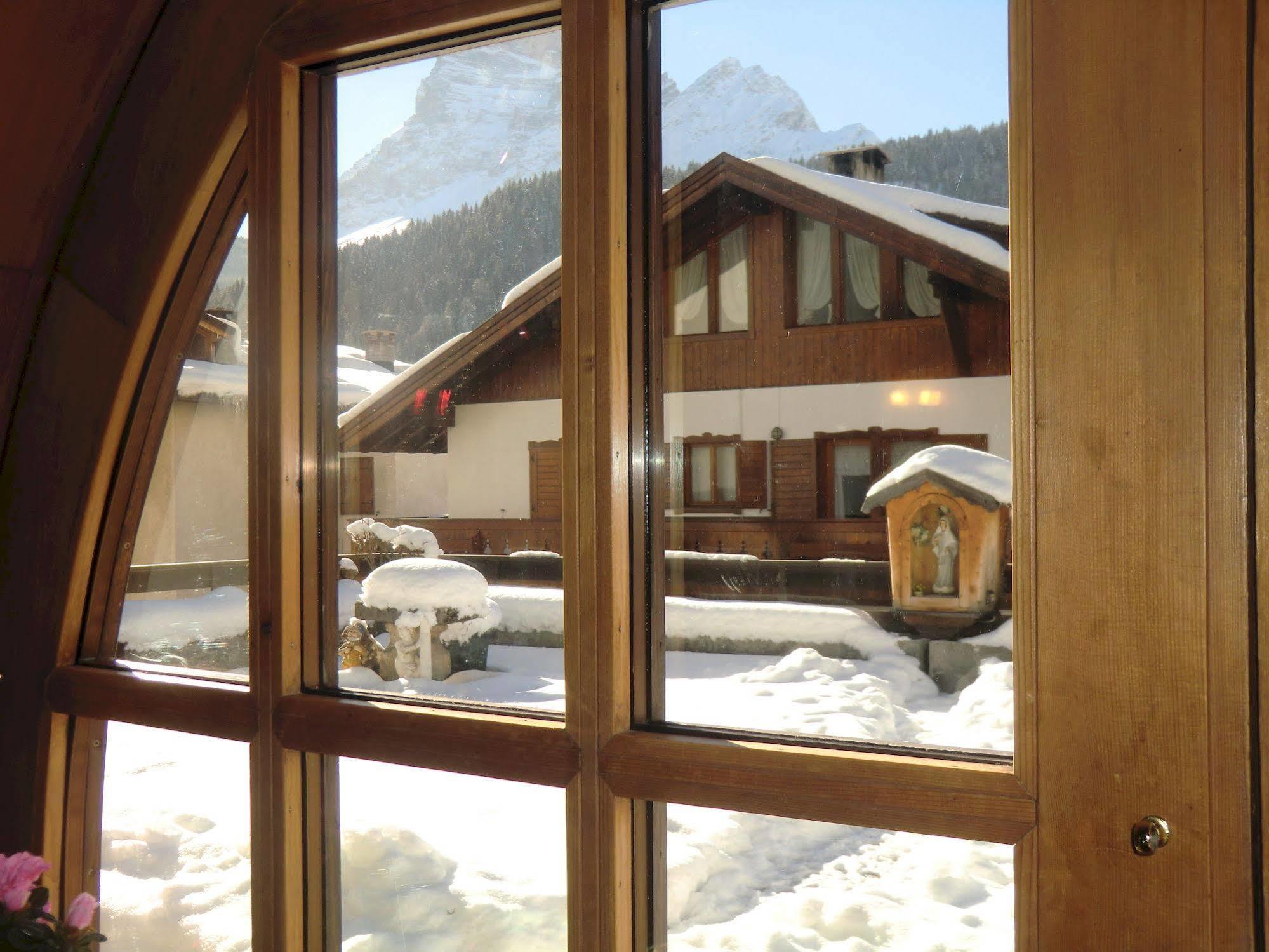 Hotel Alemagna San Vito di Cadore Eksteriør bilde
